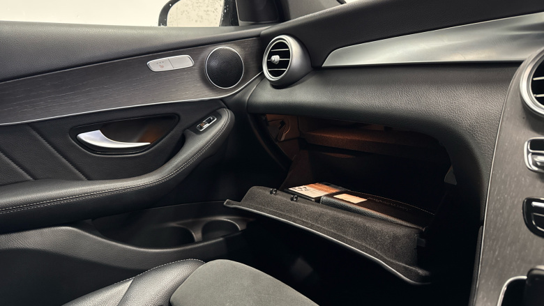 Mercedes-Benz GLC 220d 4Matic AMG Line 5dr 9G-Tronic Diesel Estate